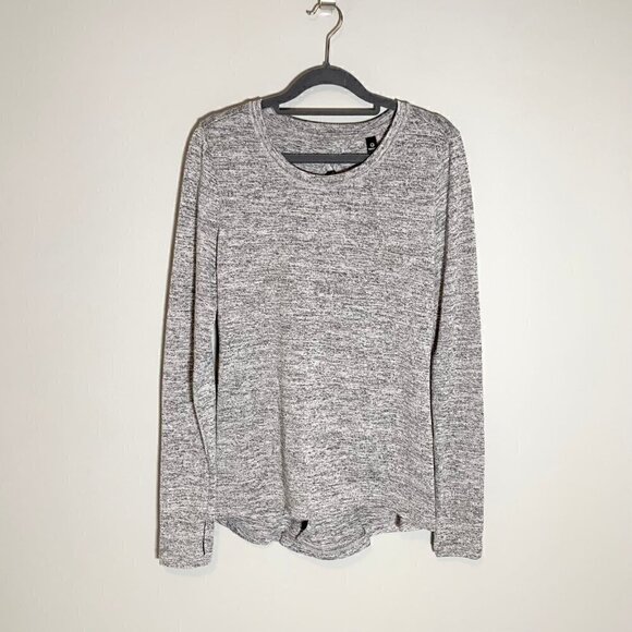90 Degree cutout back long sleeve thin lightweight pullover top with thumb holes - Picture 1 of 11